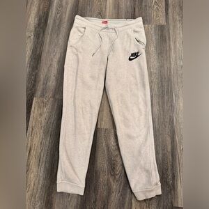 Retro Nike Joggers, Grey, Tapered Fit Cotton Blend Preowned, (Medium)